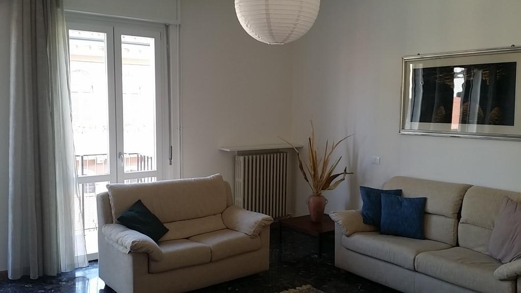 Casa Farinati 3 Apartment Верона Екстериор снимка