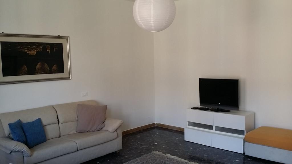 Casa Farinati 3 Apartment Верона Екстериор снимка